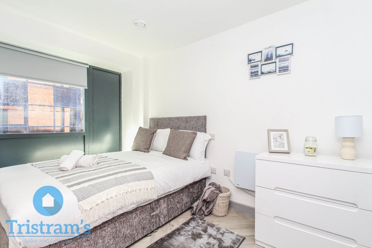 Room Talbot Street in Nottingham