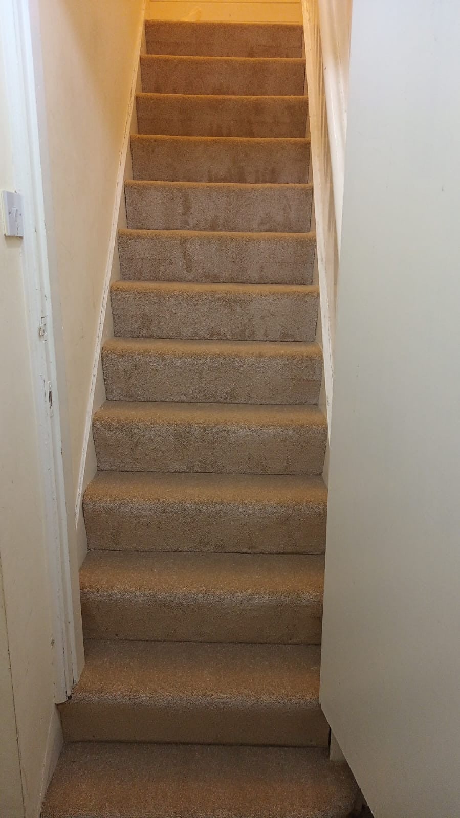 Flat Dagenham Road in Greater London