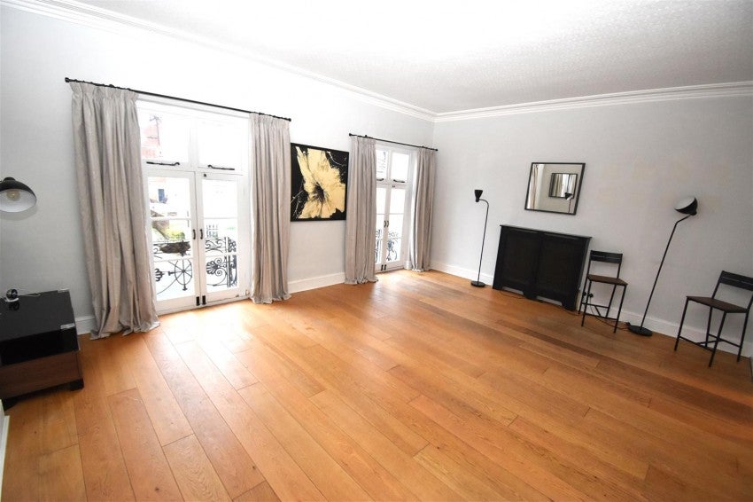 Flat Portland Street in Royal Leamington Spa