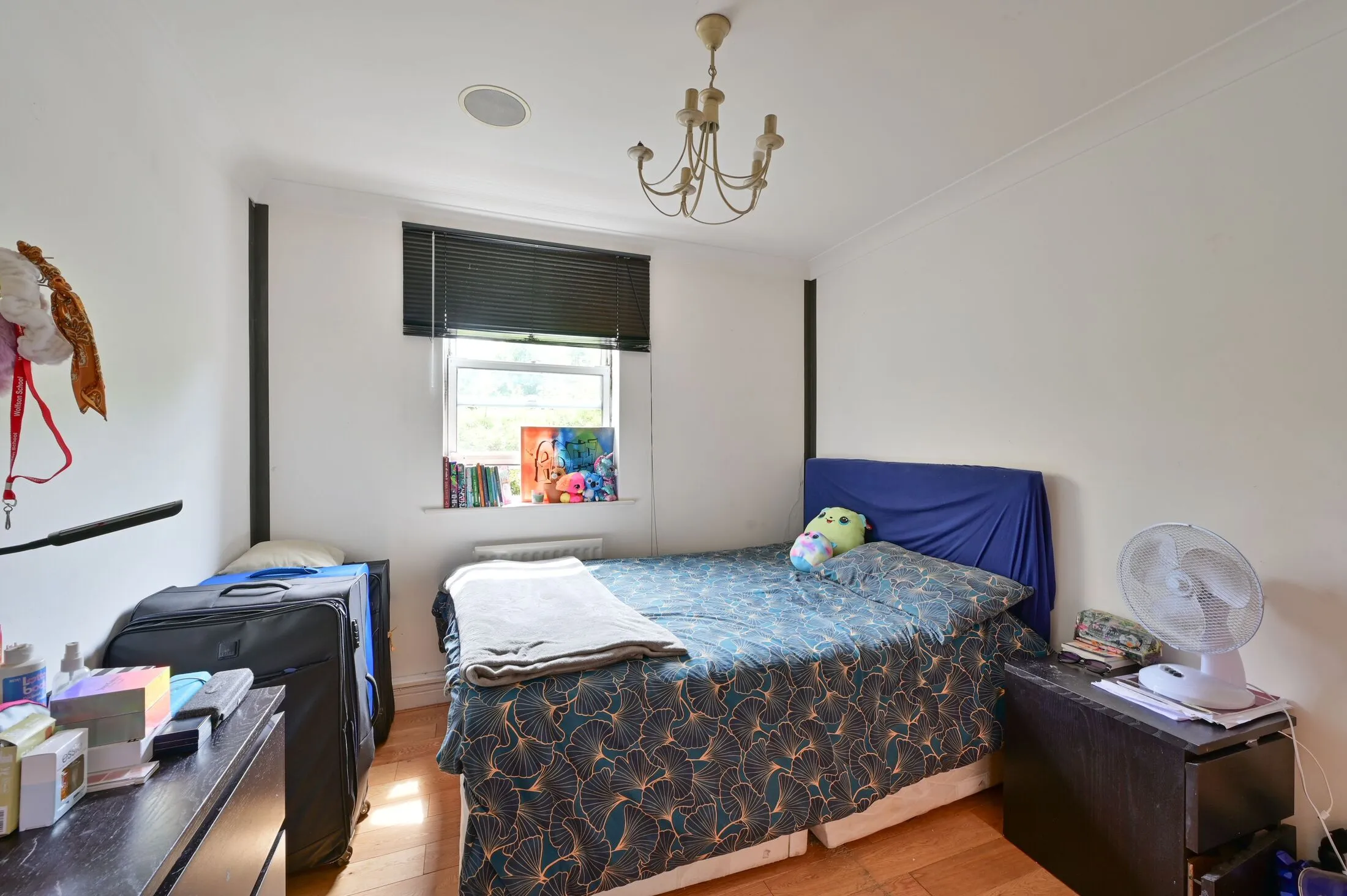 Flat Harrods Village in Greater London