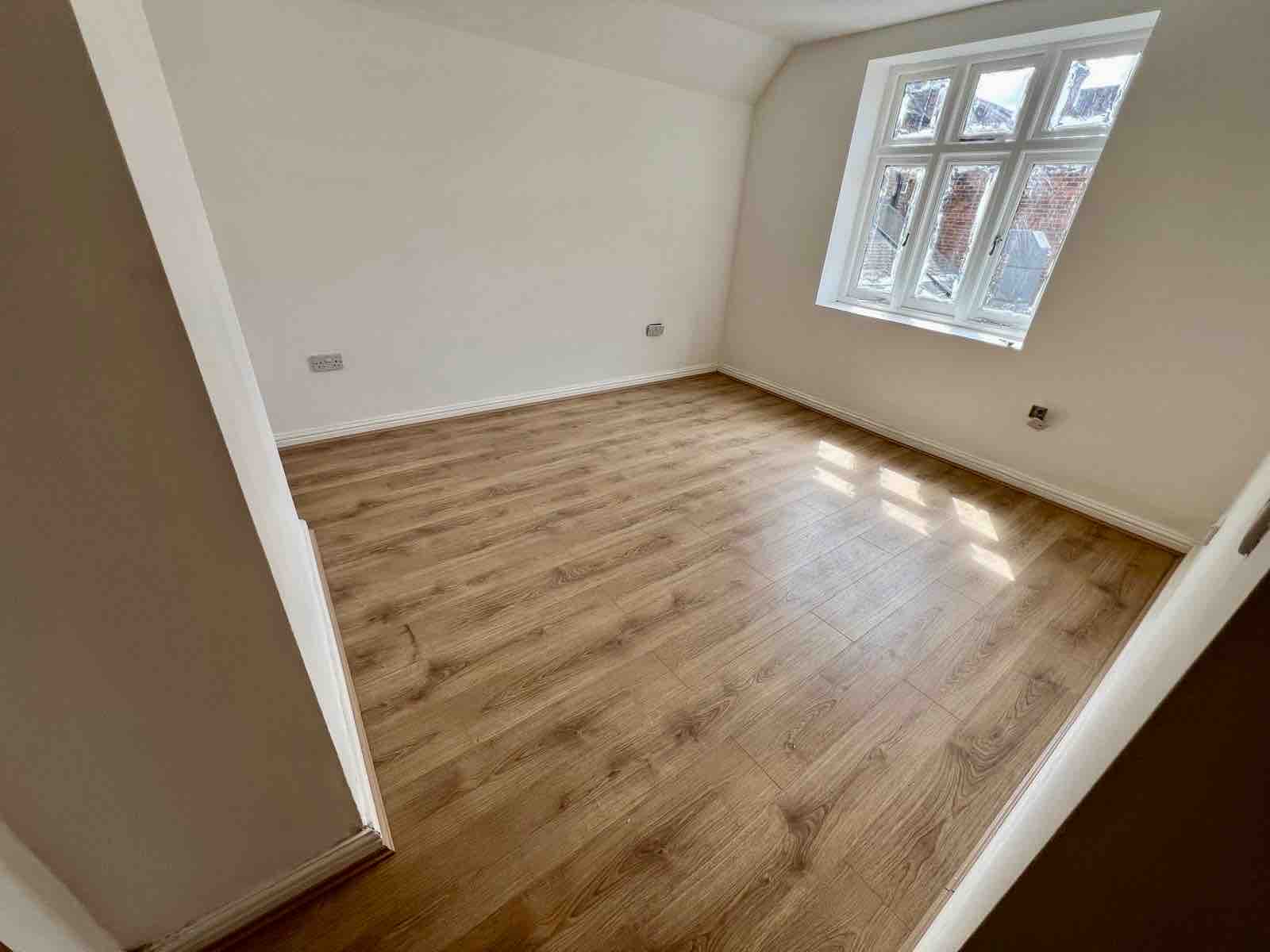 Flat Gomer Street in Willenhall