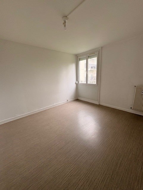 Flat Rue de Tambour in Reims