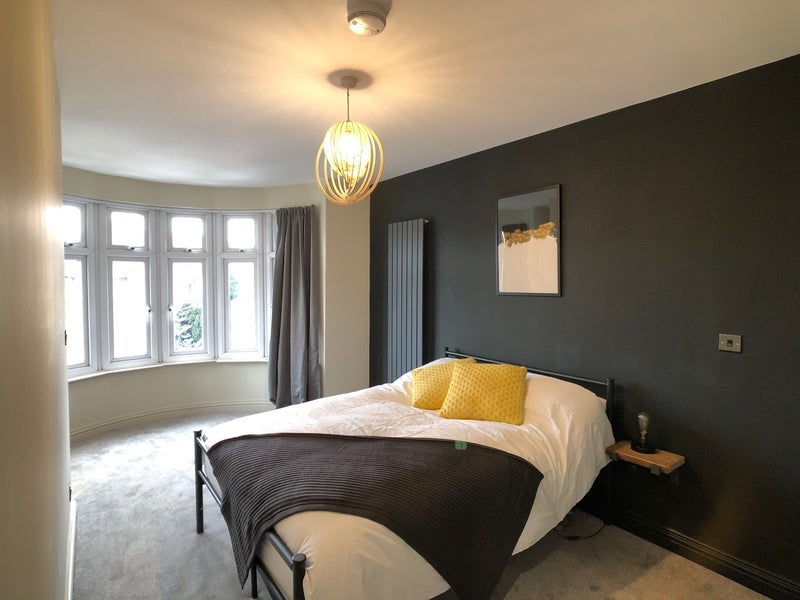 Room Eagle Road in Bristol