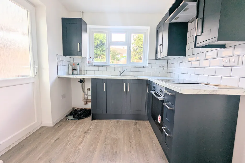 House Swift Close in Bedford
