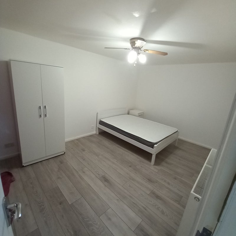 Room Waverley in Madeley