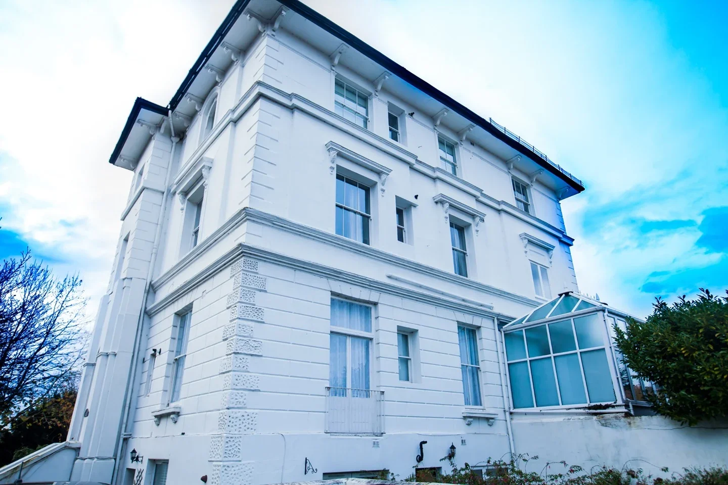 Flat Anglesea Road in Greater London