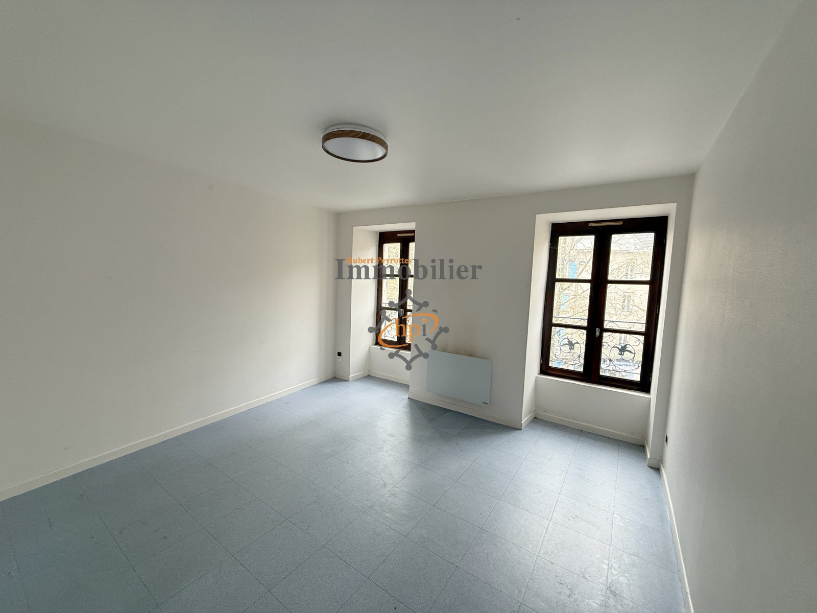 Appartement Place de la Liberté à Saint-Affrique