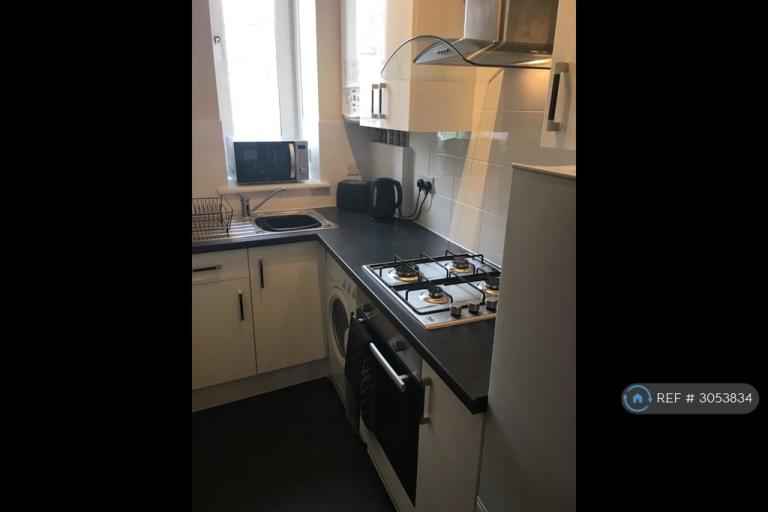 Flat Wallfield Place in Aberdeen City