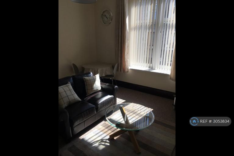 Flat Wallfield Place in Aberdeen City