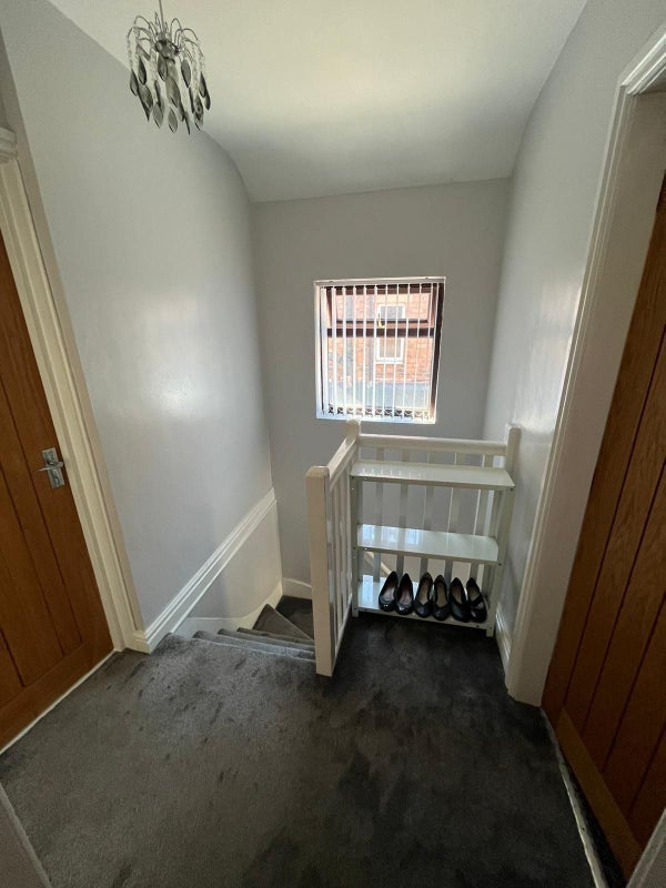 Room Emery Close in Birmingham