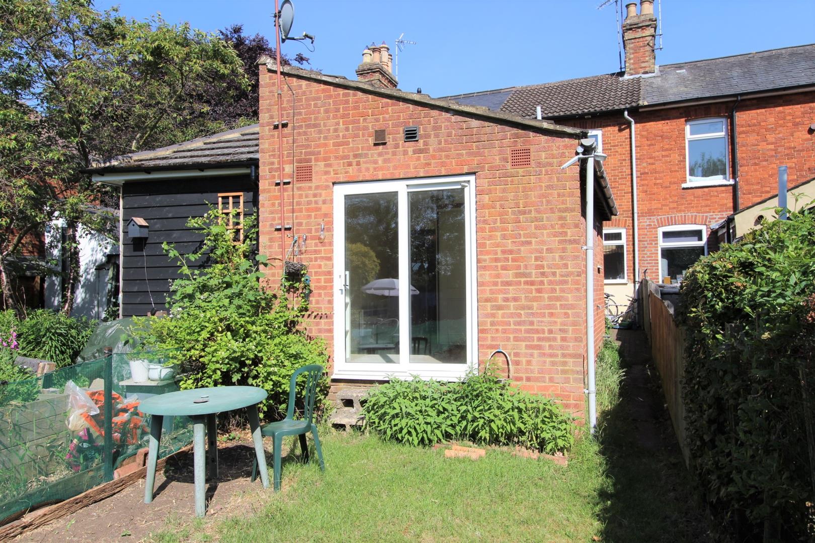 Flat Heath Road in Leighton Buzzard