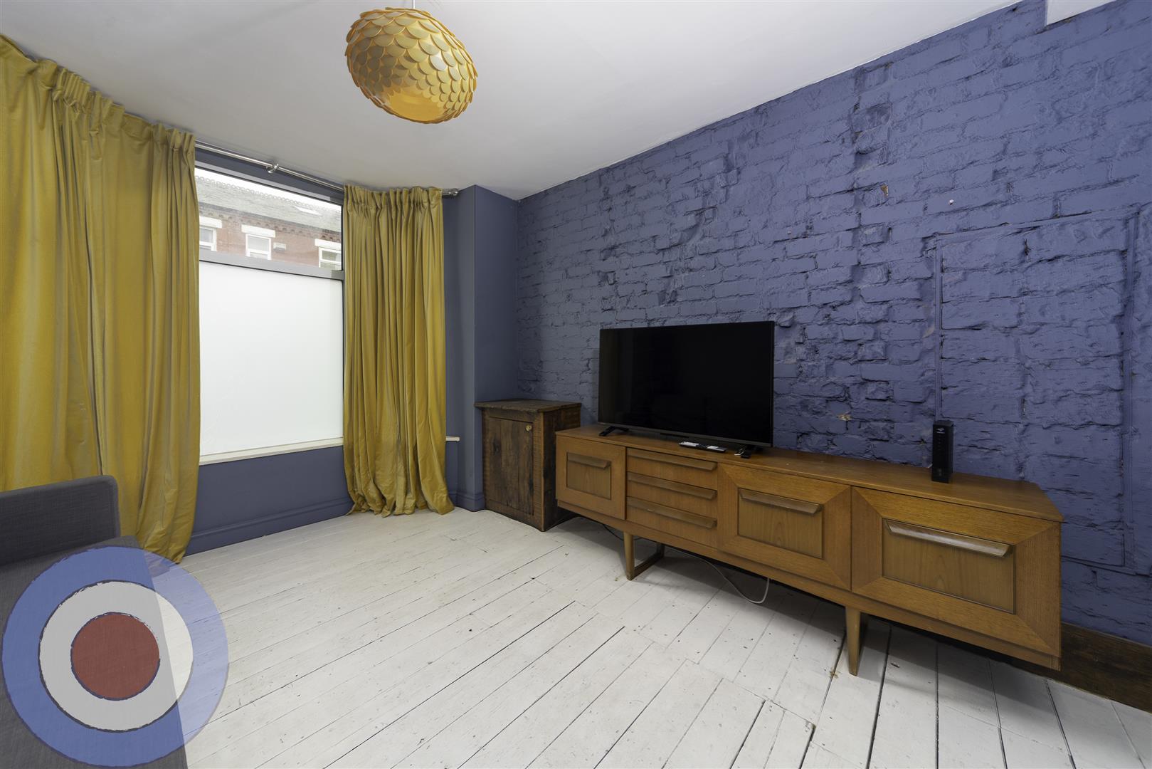 Room Ruskin Avenue in Manchester