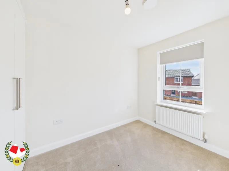 House Winnycroft Lane in Gloucester