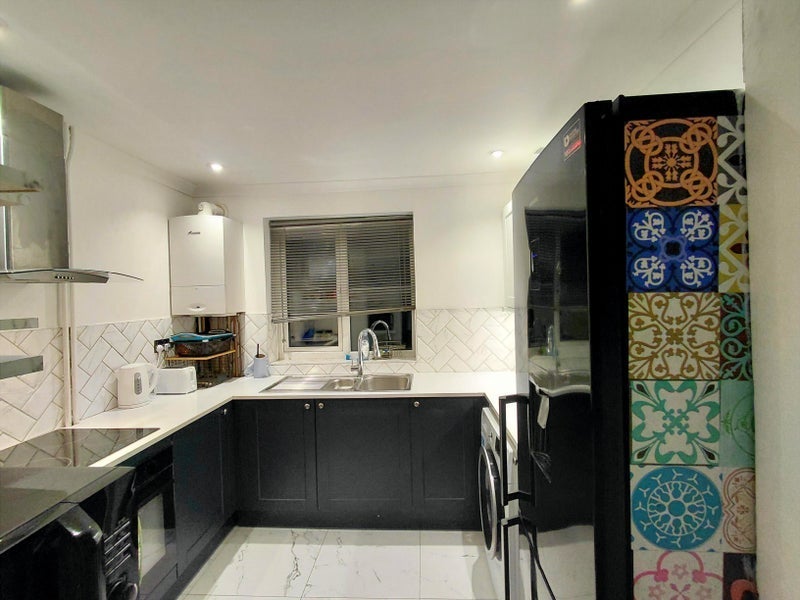 Room Pine Lodge in Maidstone
