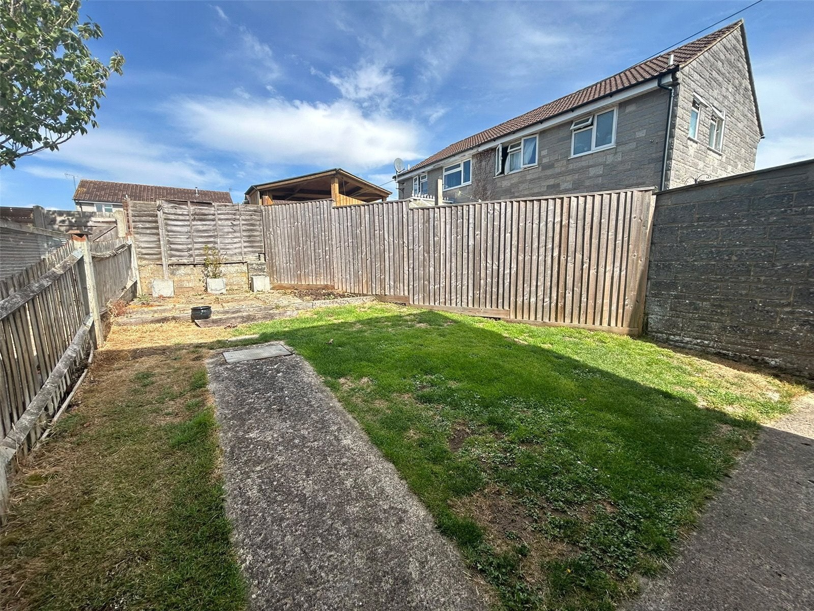 House Barrymore Close in Huish Episcopi