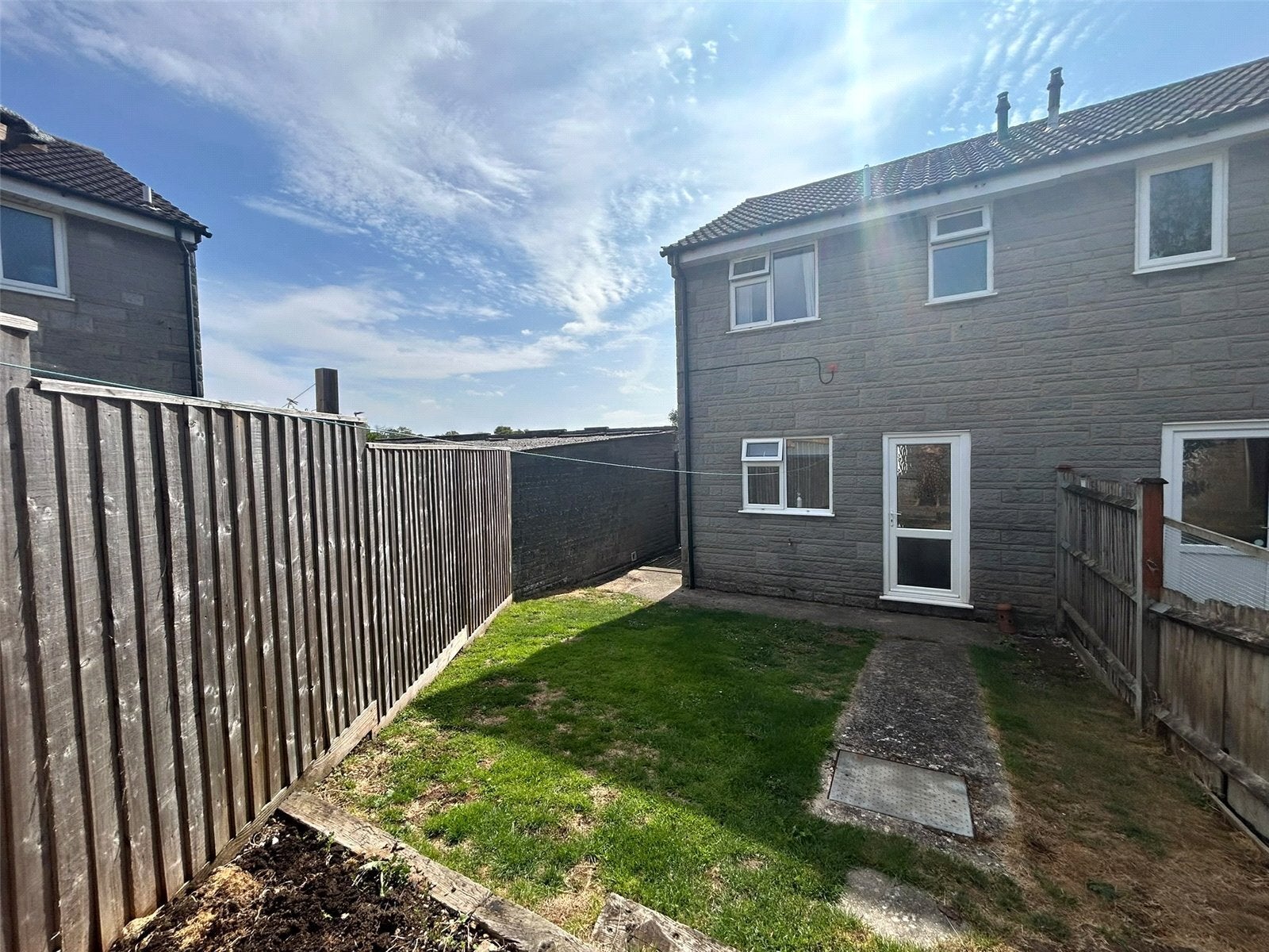 House Barrymore Close in Huish Episcopi
