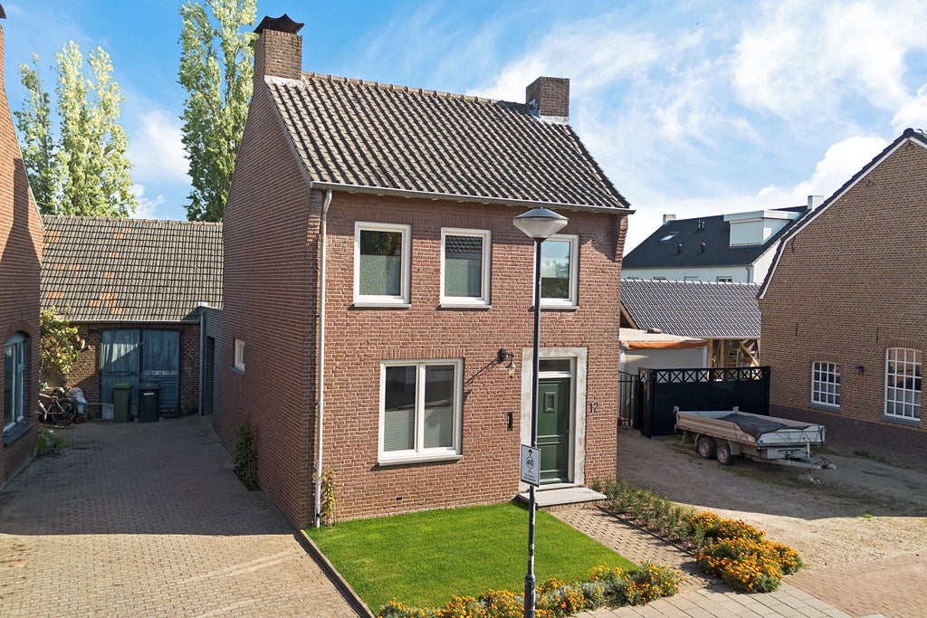 Huis Akker 12 in Thorn