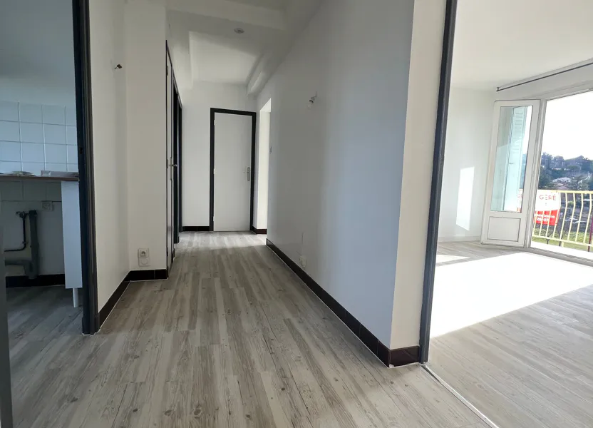 Flat Rue Saint-Blaise in Livron-sur-Drôme