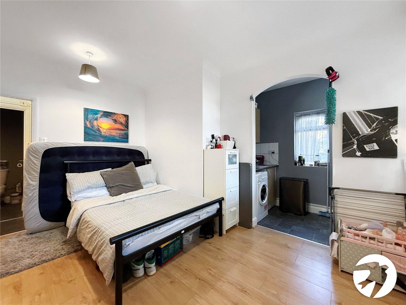 Flat London Road in Maidstone