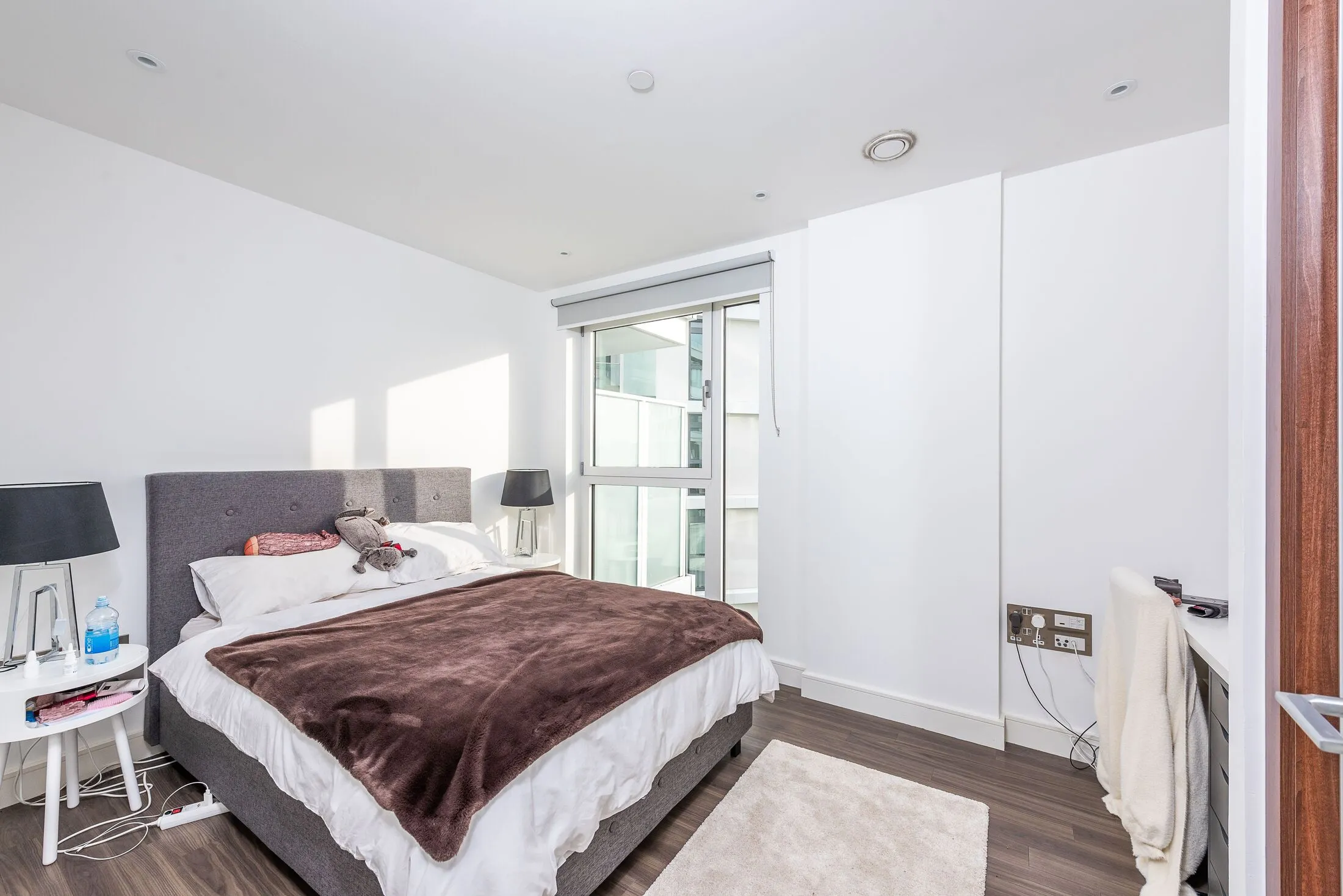 Flat Hebden Place in Greater London