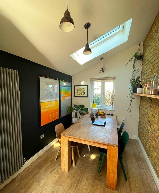 Room Grove Green Road in Greater London