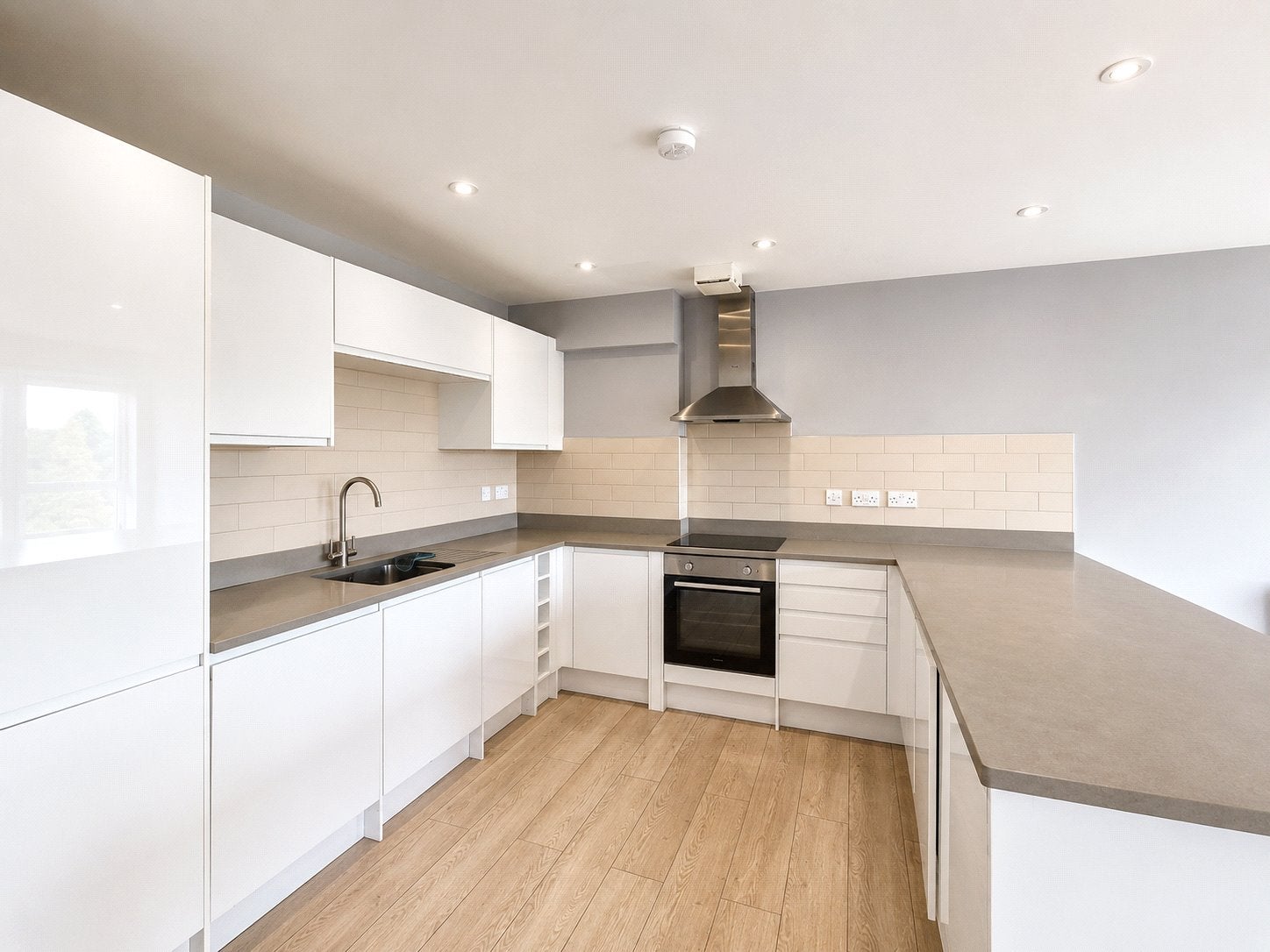 Flat Harborough Road in Oadby and Wigston