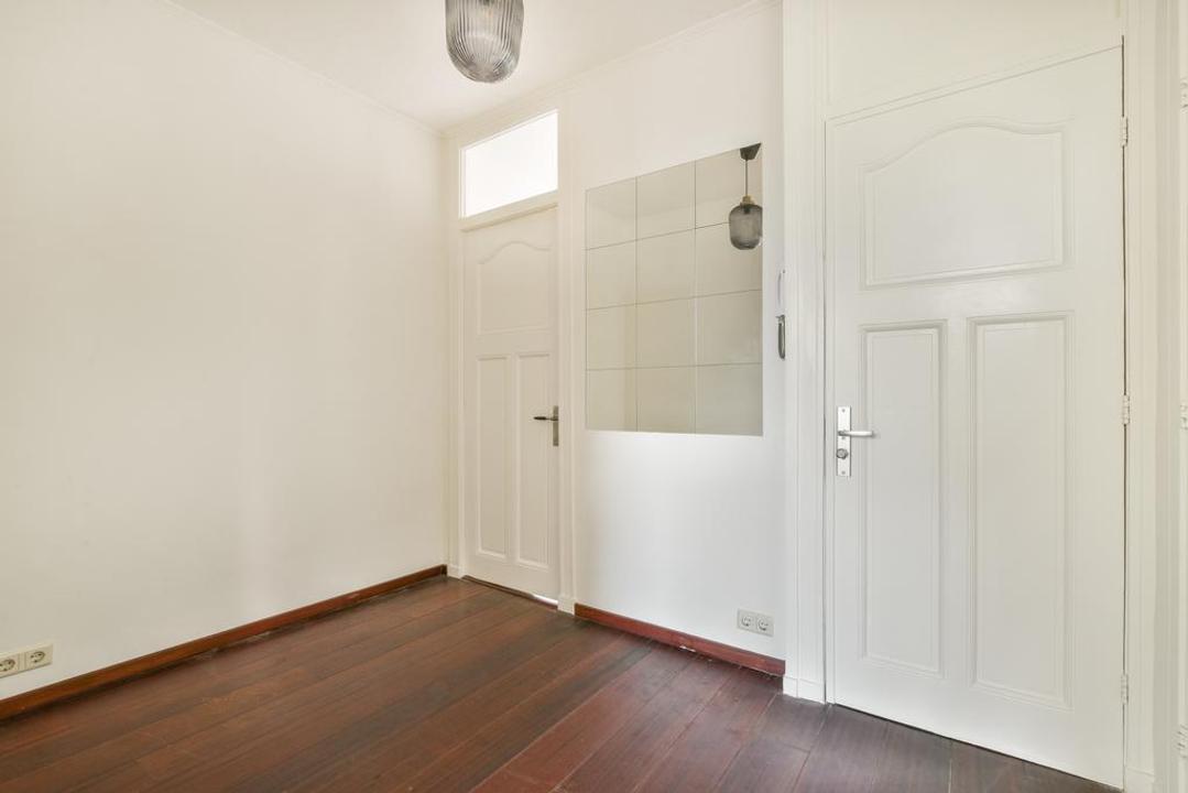 Appartement Pieter Baststraat 5