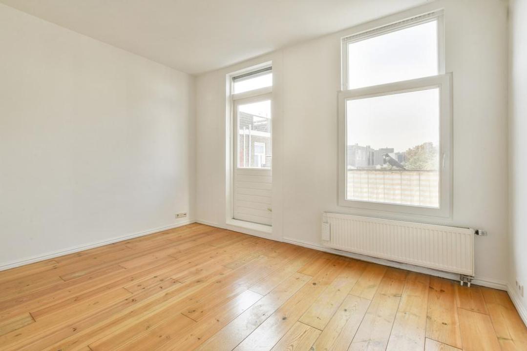 Appartement Pieter Baststraat 15