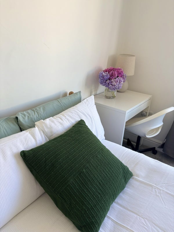 Room Tenth Avenue in Bristol