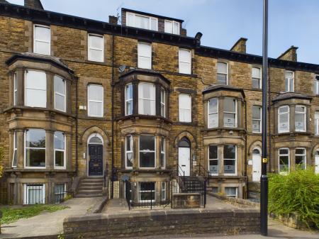 Flat East Parade in Harrogate