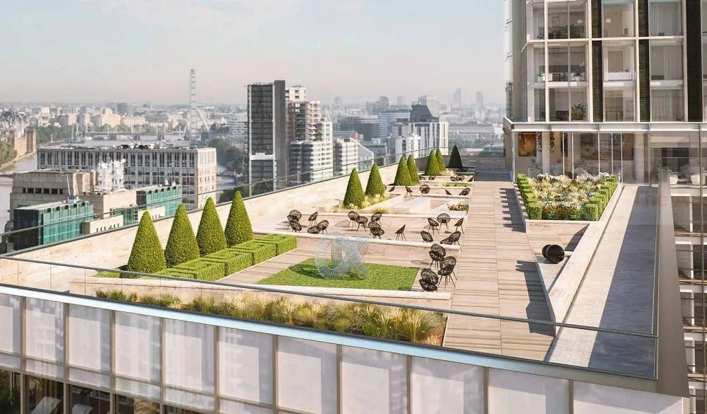 Flat Bondway in Greater London