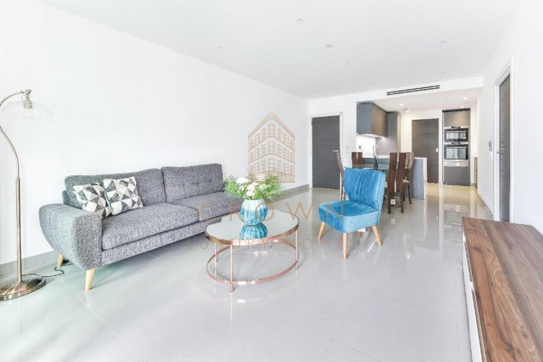 Flat Blackfriars Road in Greater London