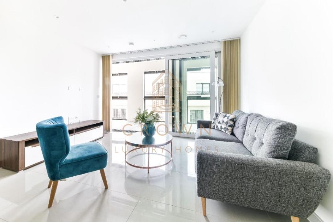 Flat Blackfriars Road in Greater London