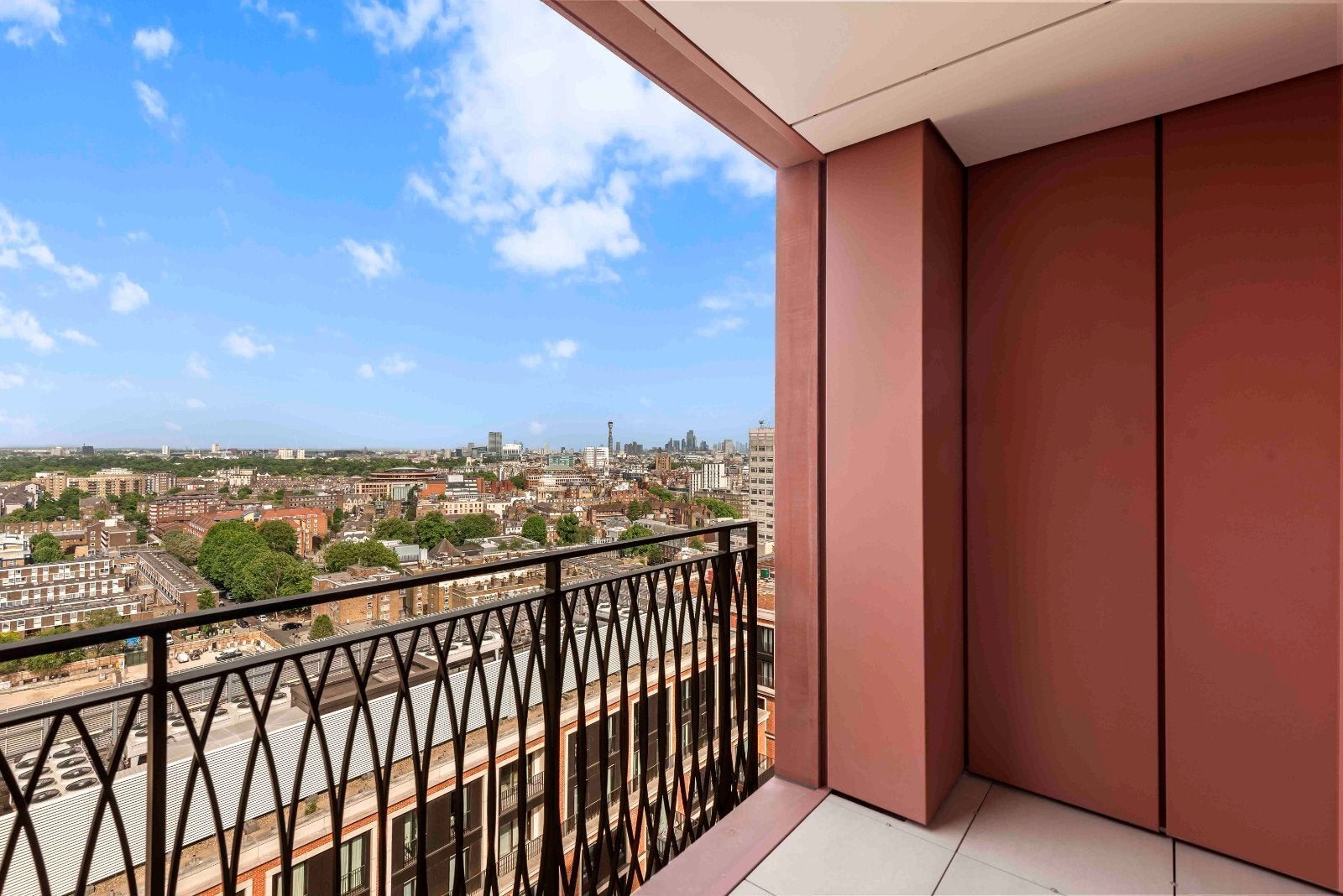 Flat Harrow Road in City of Westminster