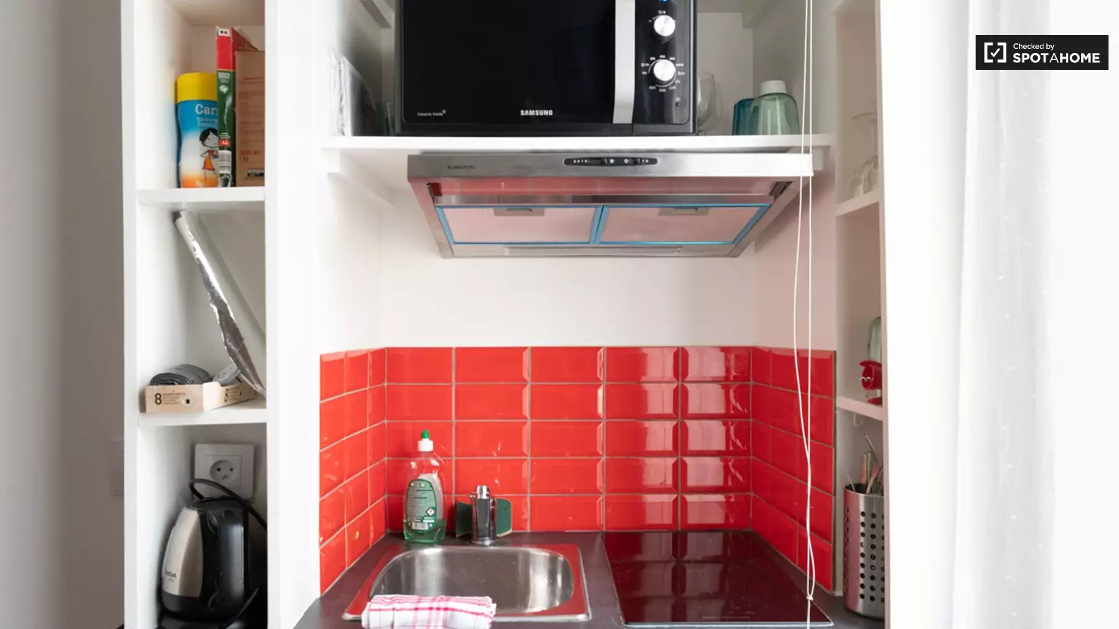 Appartement Rue Casimir Delavigne à Paris