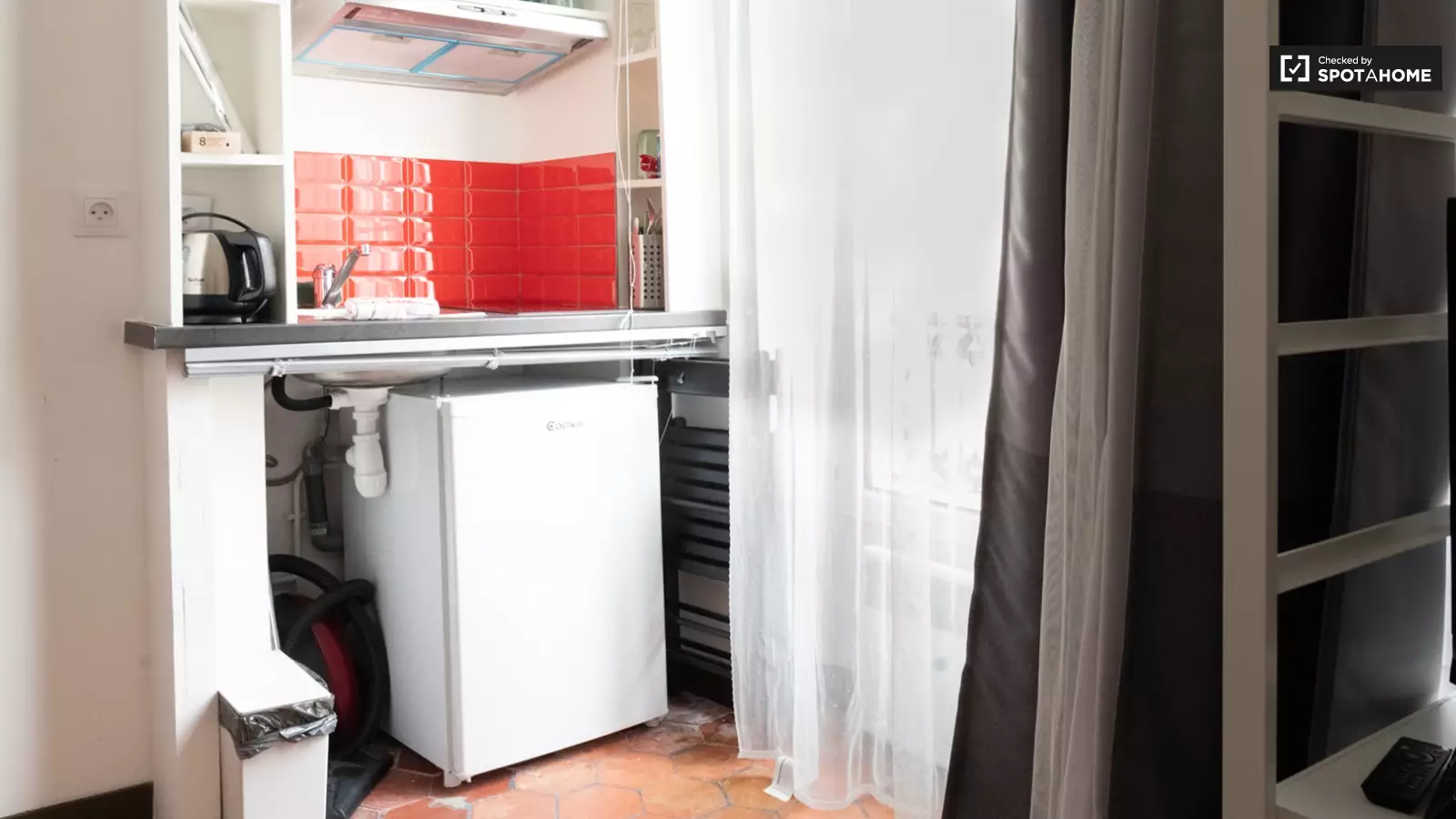 Appartement Rue Casimir Delavigne à Paris