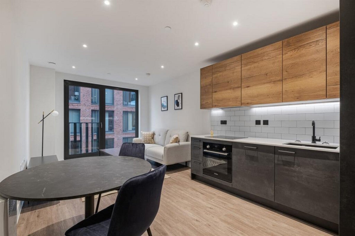 Flat Edgware Road in London