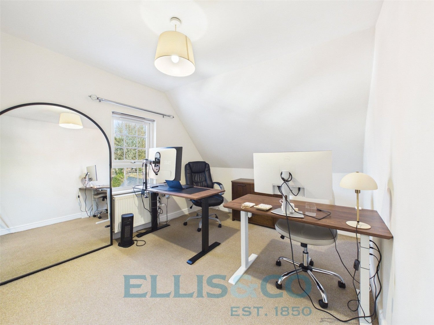 Flat Maidstone Road in Tonbridge and Malling