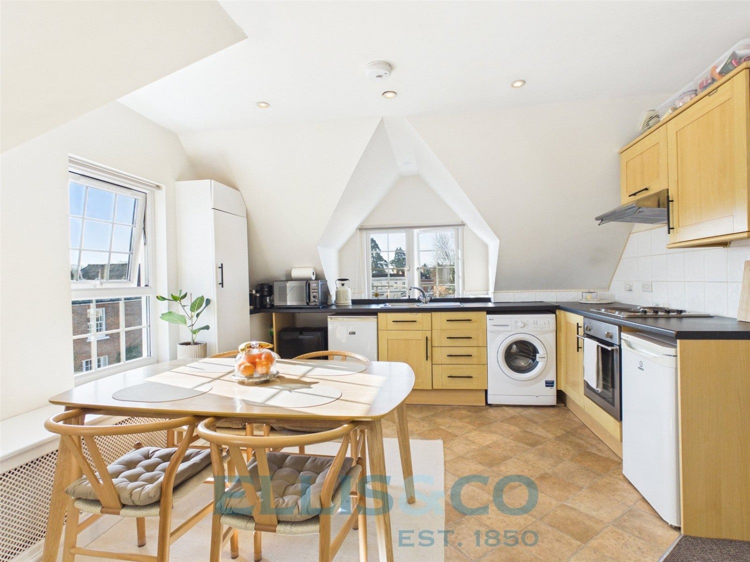Flat Maidstone Road in Tonbridge and Malling