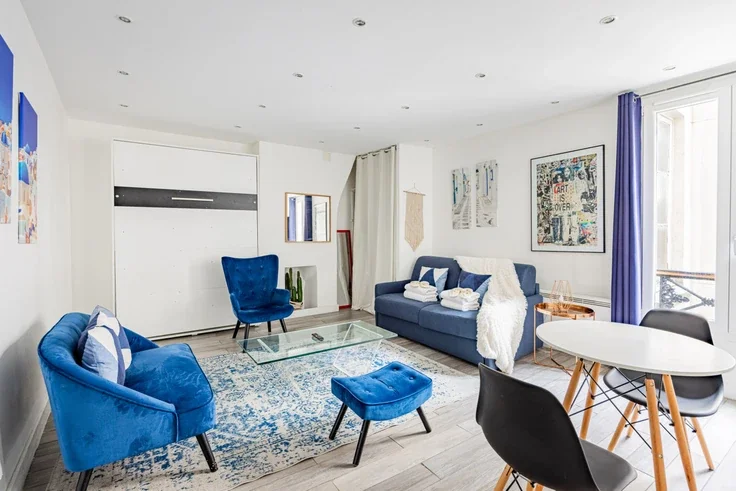 Appartement Rue de Lévis à Paris