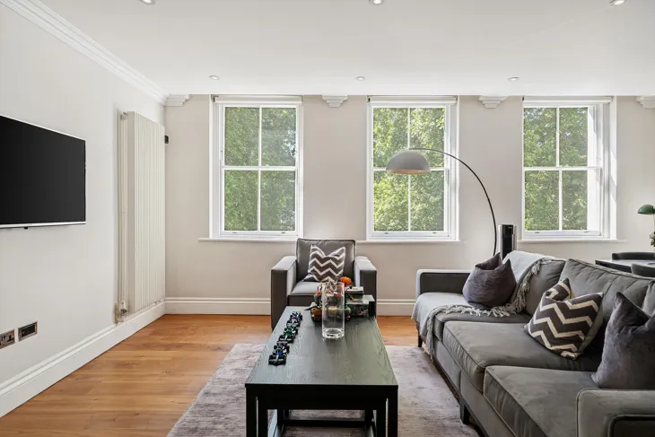 Flat Kensington Gardens Square in City of Westminster