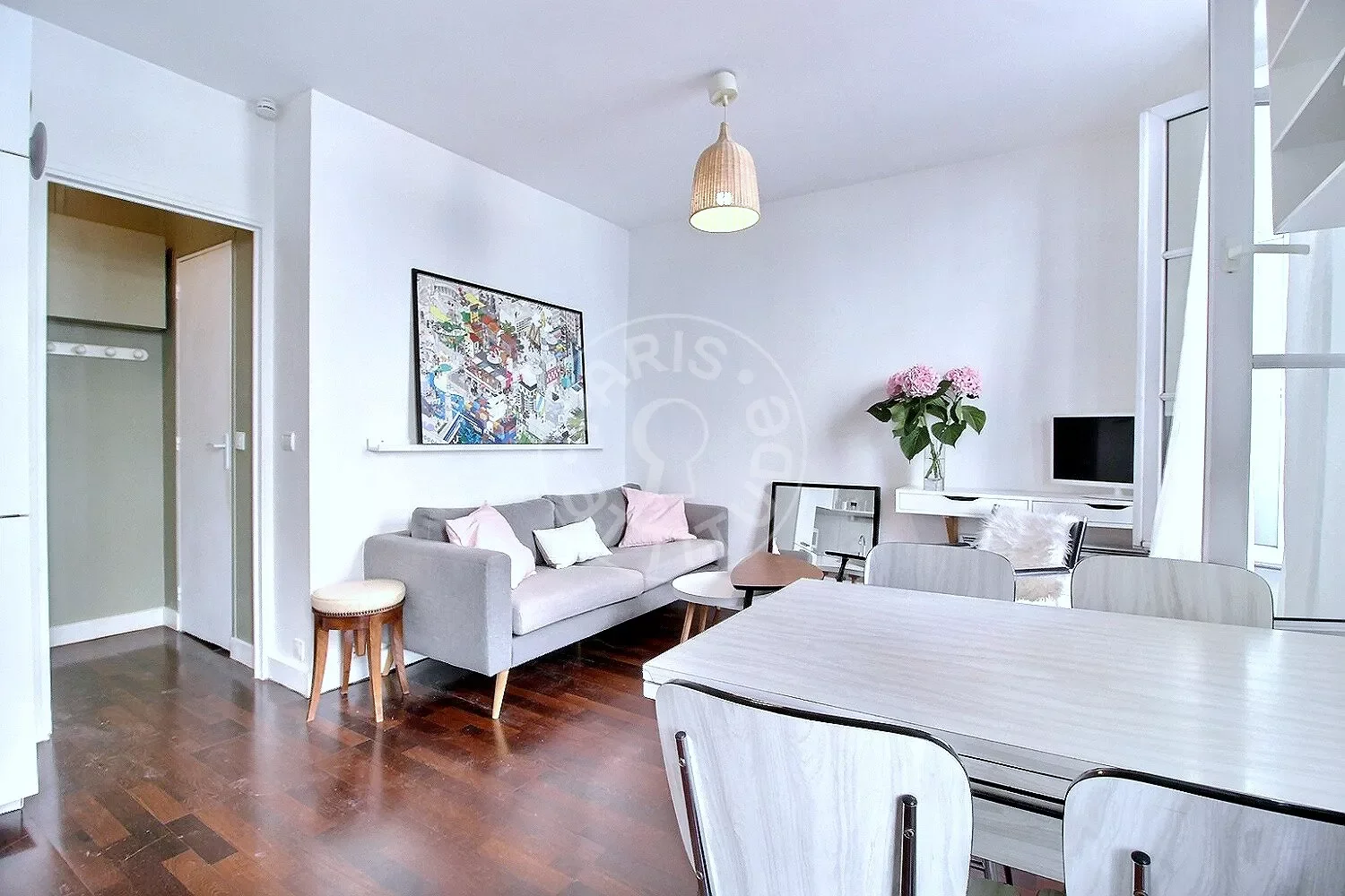 Flat Rue Lucien Sampaix in Paris
