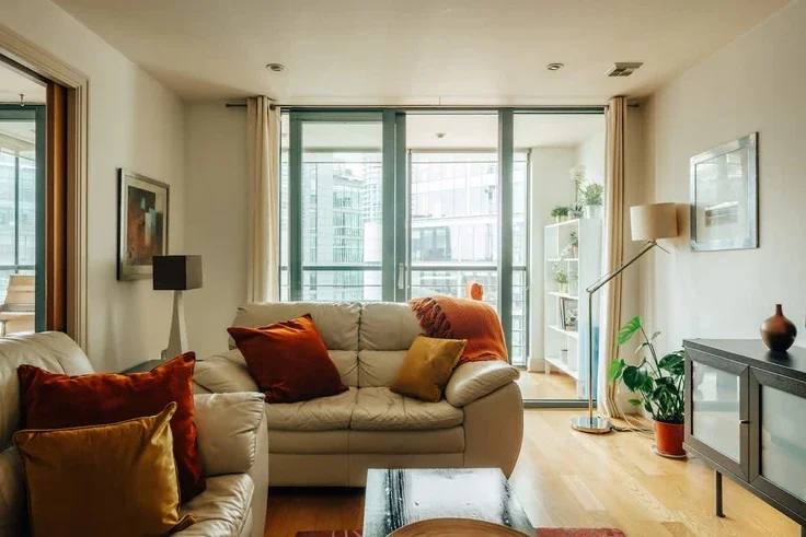Flat Sheldon Square in City of Westminster