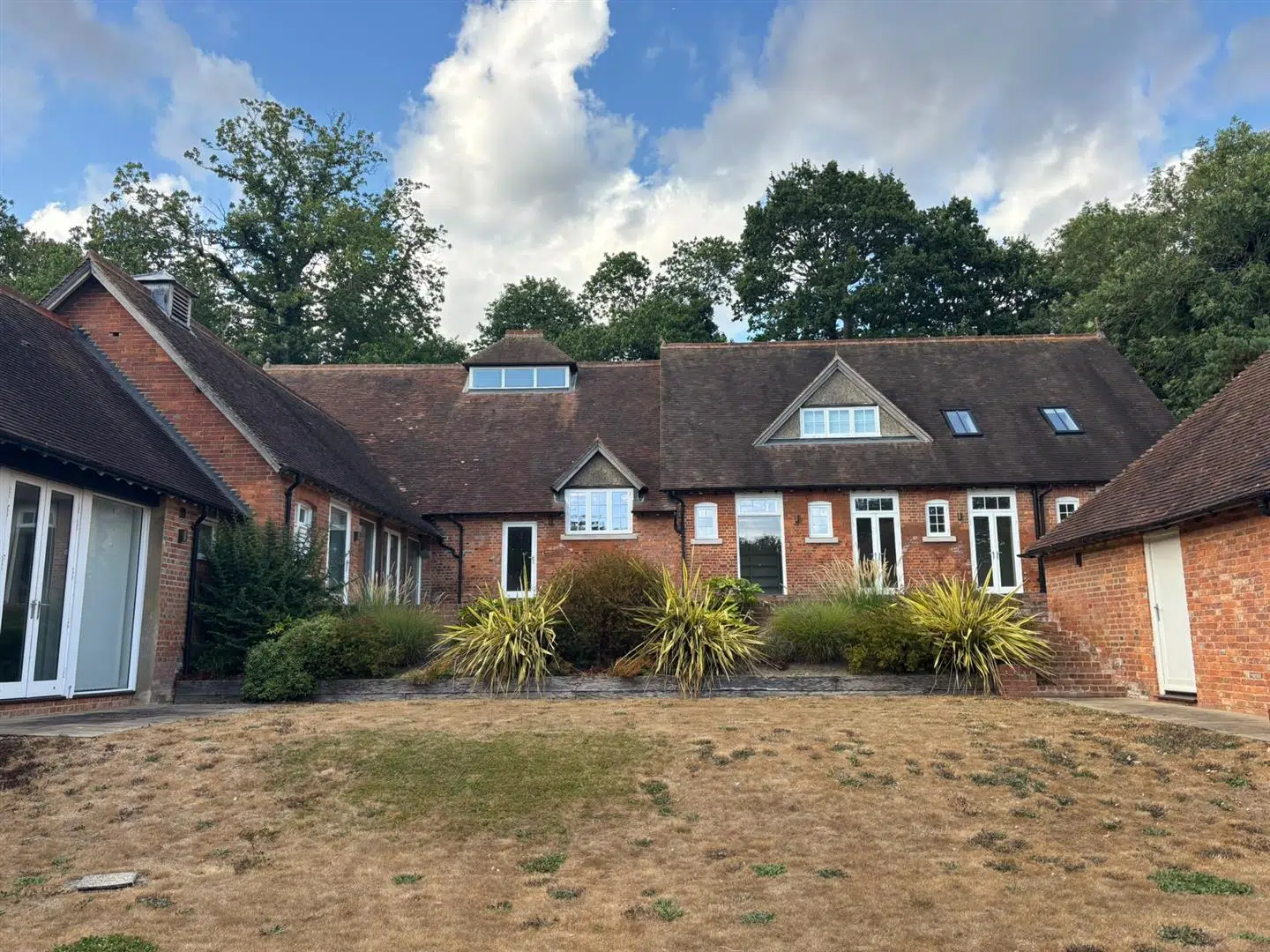 House Loddington Lane in Maidstone
