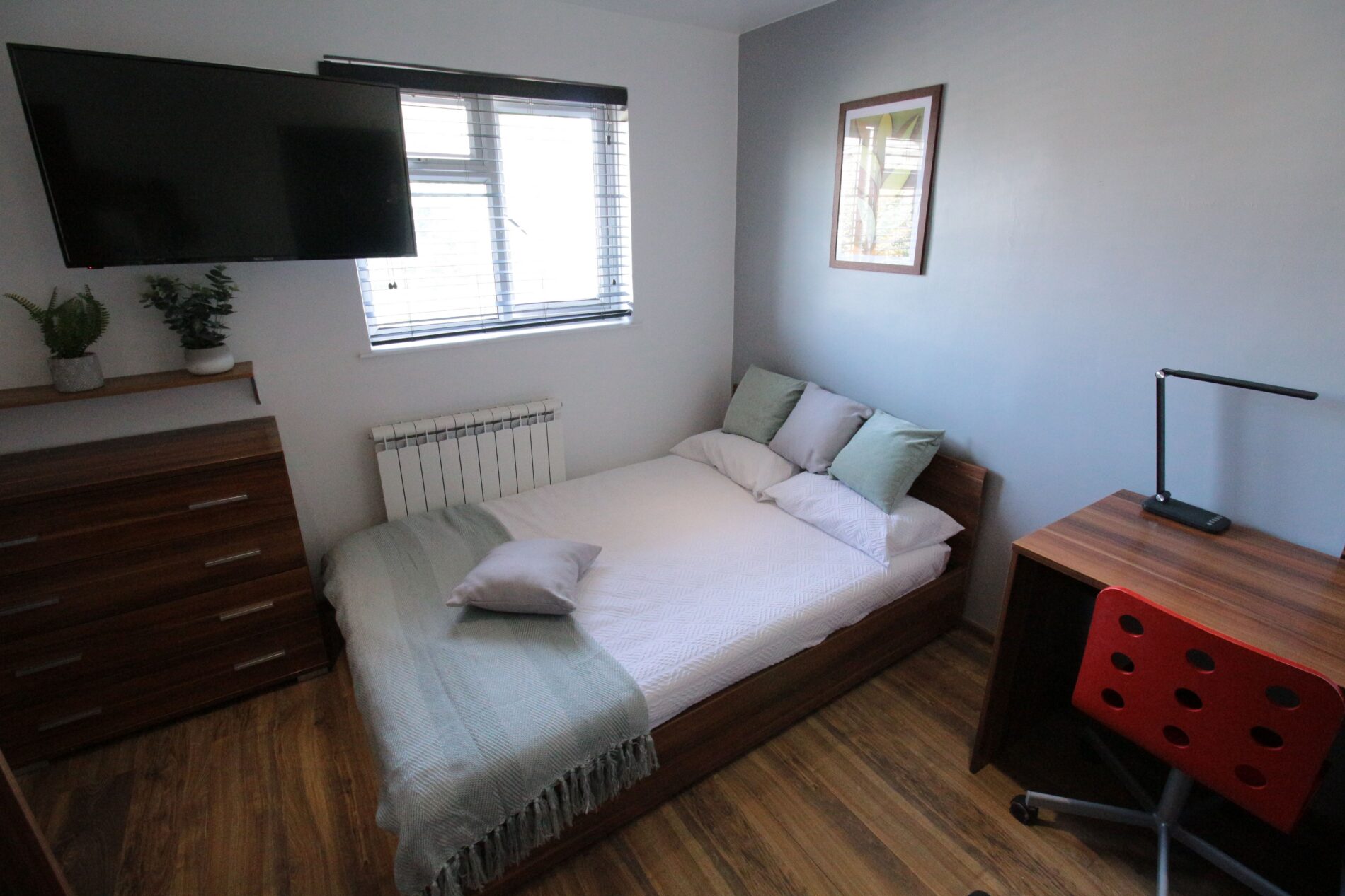 Room St Botolphs Crescent in Lincoln