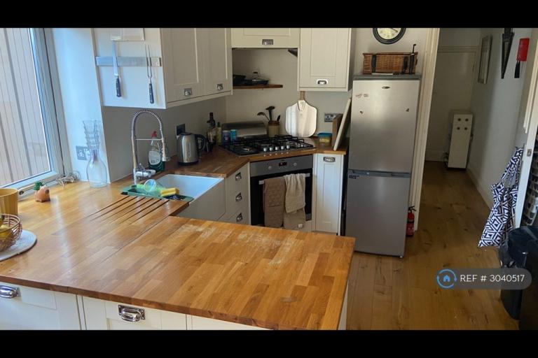 Flat Antill Road in Greater London