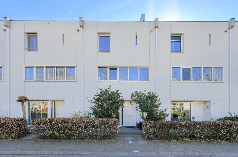 Huis Lange Akker 151 in Teteringen
