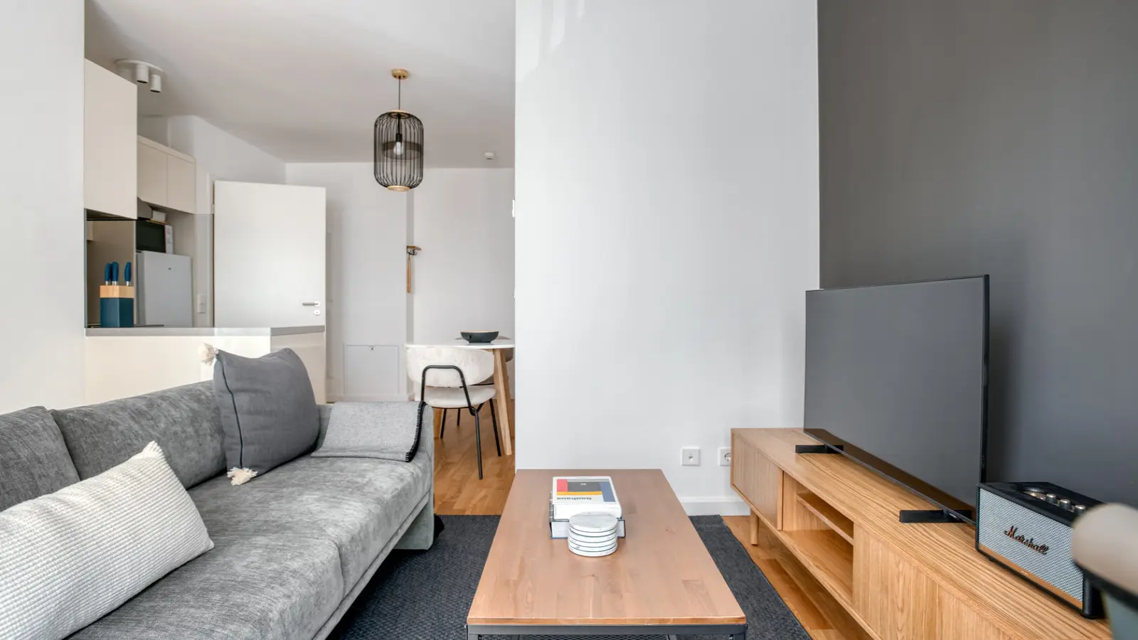 Wohnung Dunckerstraße in Berlin