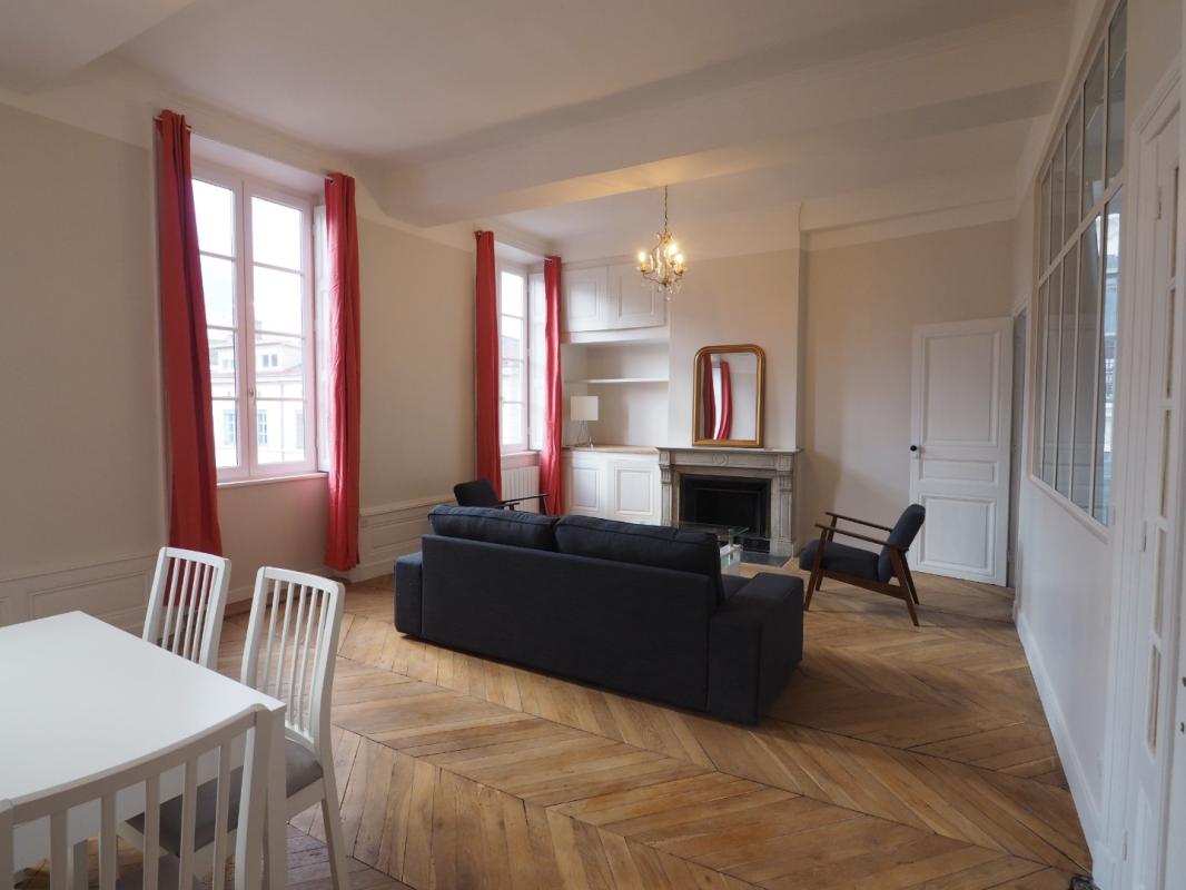 Appartement Place Carnot à Lyon