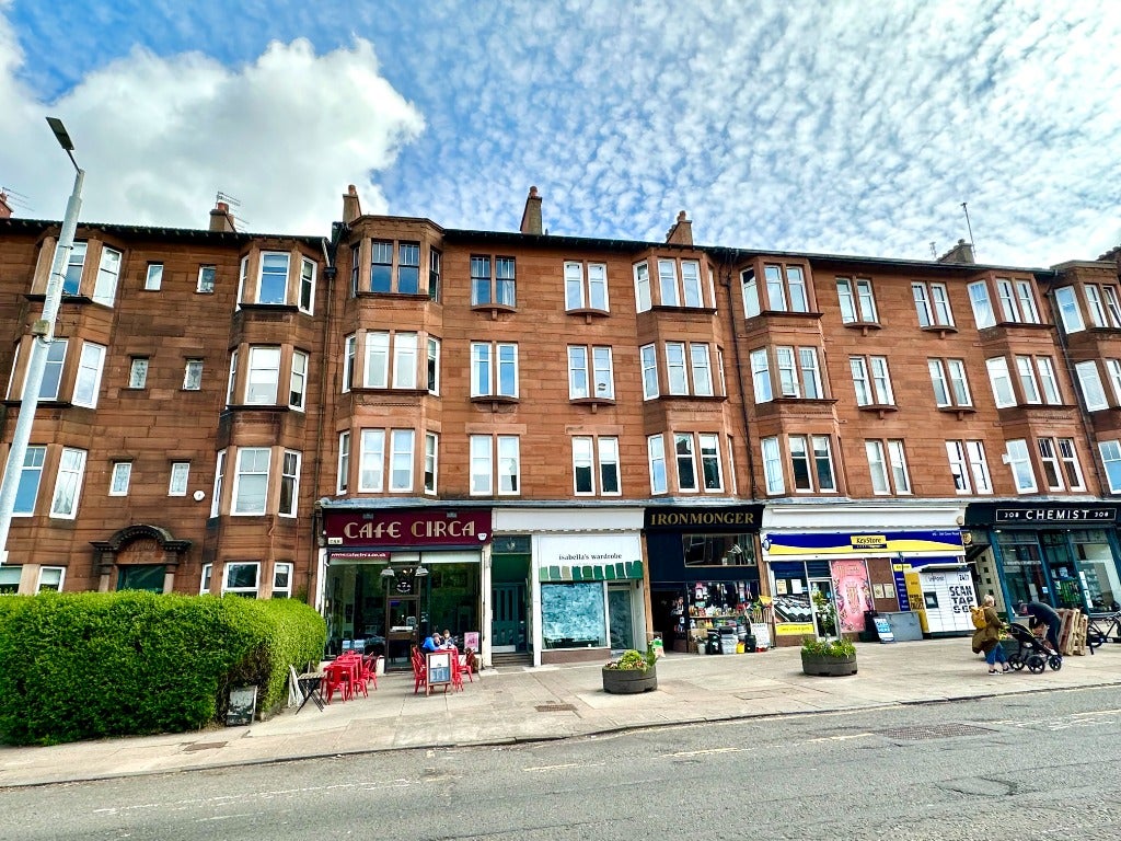 Flat Crow Road in Glasgow